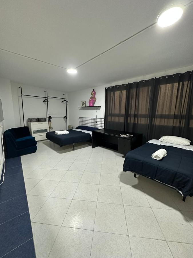 Apartamentos Mediavilla มาดริด ภายนอก รูปภาพ